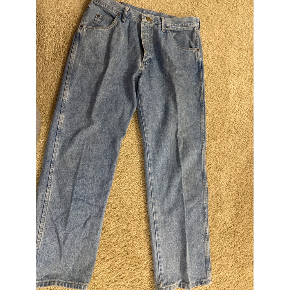 Wrangler Authentic Jeans Mens 36x30 Light Wash Straight Leg Denim 96501SL